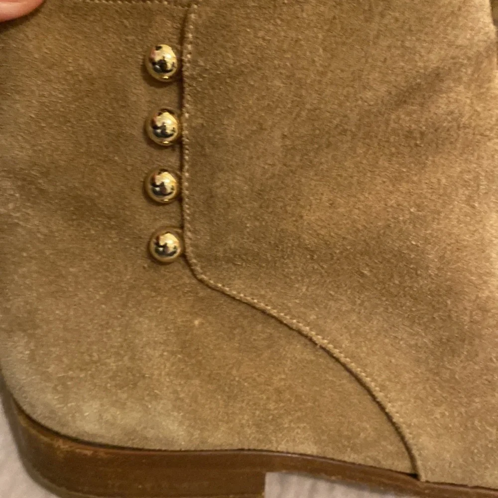 Sezane Stylish Suede Leather Tan Suede Ankle Boots. Size 38